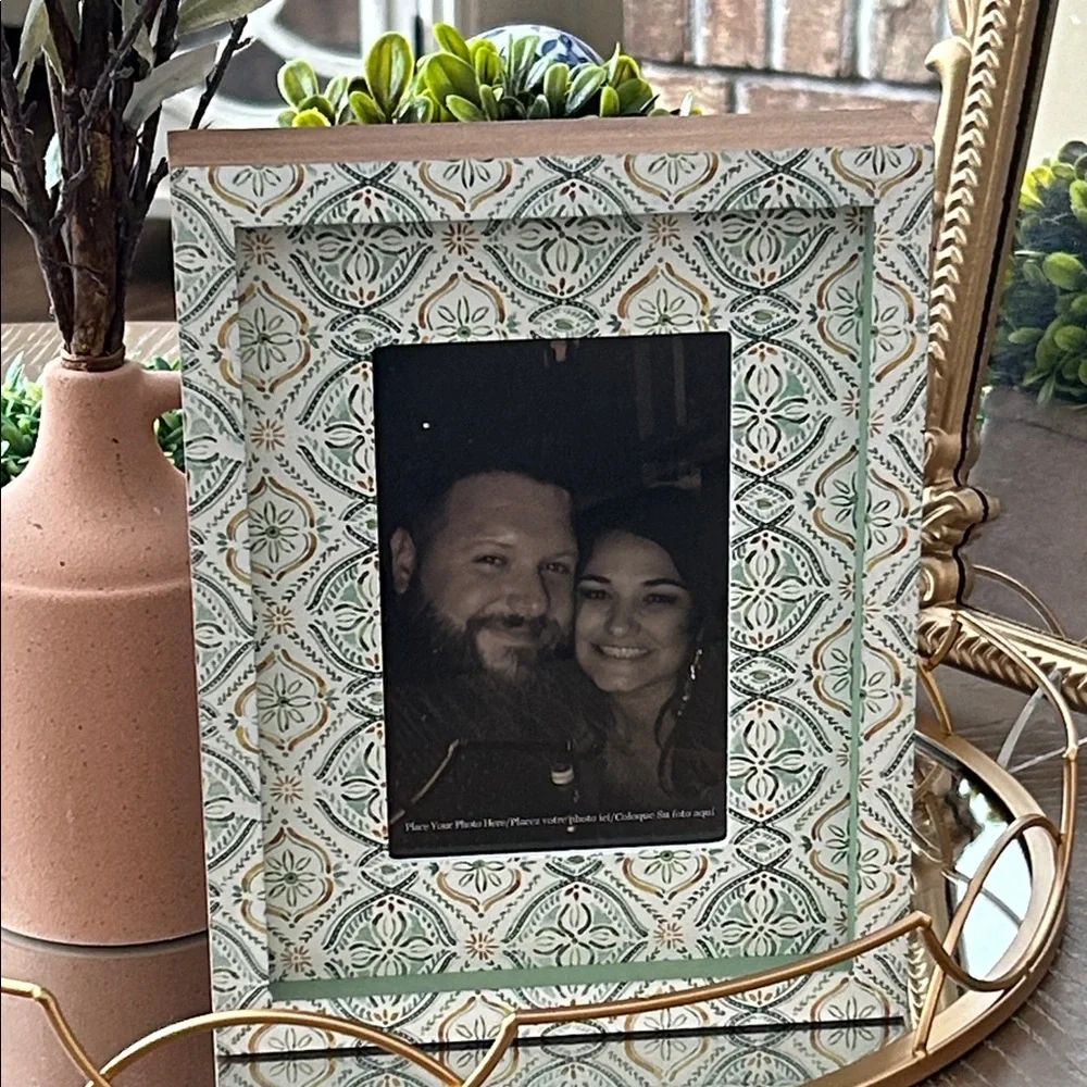 NEW! Shabby Chic Bohemian Medallion Sage Green & Creamy White Wooden Photo Frame
